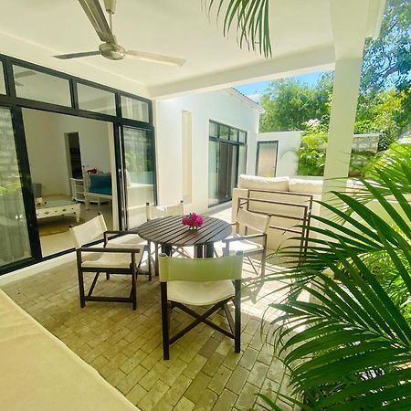 Nyumba Nyekundu Vila Watamu Exterior foto