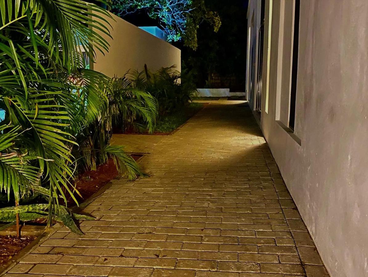 Nyumba Nyekundu Vila Watamu Exterior foto